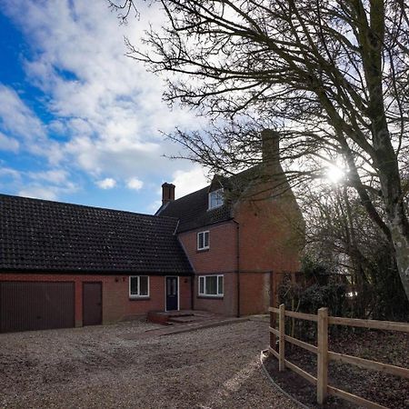 Unique 5Bd Farm House Perfect For Relaxing Ipswich Kültér fotó